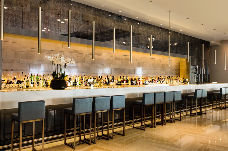 Tiara Holidays - Ikos Oceania - lobby bar